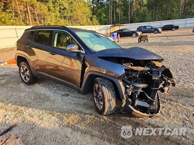 Czwarte zdjęcie samochodu z boku: 2020 JEEP COMPASS LIMITED VIN:3C4NJDCB5LT159112 - miniatura