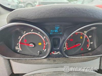 Zdjęcie 9 z 12 samochodu: 2015 FORD FIESTA ST VIN:3FADP4GX2FM100412 - miniatura