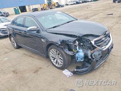 Czwarte zdjęcie samochodu z boku: 2013 FORD TAURUS LIMITED VIN:1FAHP2F83DG119610 - miniatura
