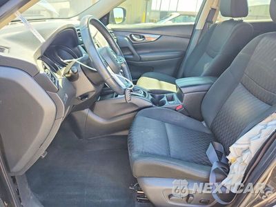 Zdjęcie 7 z 13 samochodu: 2019 NISSAN ROGUE SV VIN:KNMAT2MT0KP553639 - miniatura