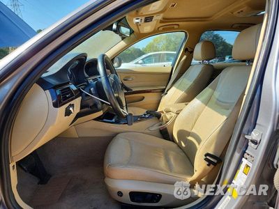 Zdjęcie 7 z 12 samochodu: 2011 BMW 328 I VIN:WBAPH7G50BNN06352 - miniatura