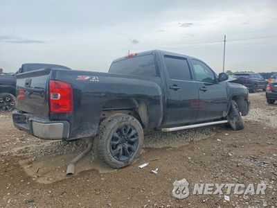 Trzecie zdjęcie samochodu z tyłu: 2011 CHEVROLET SILVERADO K1500 LS VIN:3GCPKREA1BG306167 - miniatura