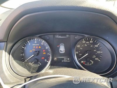 Zdjęcie 9 z 12 samochodu: 2017 NISSAN ROGUE SPORT S VIN:JN1BJ1CRXHW105033 - miniatura