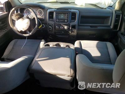 Zdjęcie 8 z 13 samochodu: 2018 RAM 1500 ST VIN:1C6RR7FT5JS175493 - miniatura