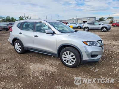 Czwarte zdjęcie samochodu z boku: 2018 NISSAN ROGUE S VIN:KNMAT2MV0JP520401 - miniatura