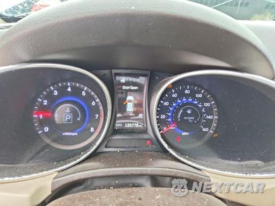 Zdjęcie 9 z 13 samochodu: 2016 HYUNDAI SANTA FE SPORT 2.4L VIN:5XYZU3LB9GG366280 - miniatura