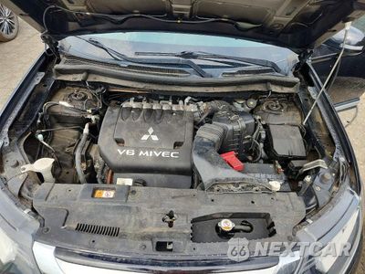 Zdjęcie 12 z 13 samochodu: 2016 MITSUBISHI OUTLANDER GT VIN:JA4JZ4AX4GZ020930 - miniatura