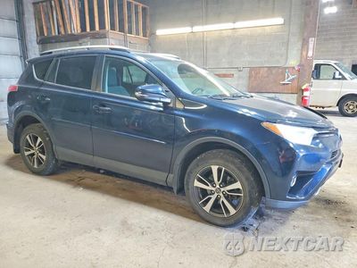 Czwarte zdjęcie samochodu z boku: 2017 TOYOTA RAV4 XLE VIN:2T3RFREV9HW654923 - miniatura