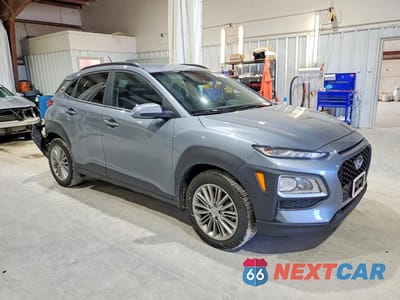 Czwarte zdjęcie samochodu z boku: 2023 HYUNDAI KONA SEL VIN:KM8K2CAA3MU672415 - miniatura