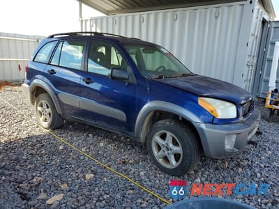 Czwarte zdjęcie samochodu z boku: 2003 TOYOTA RAV4 BASE VIN:JTEHH20V136084412 - miniatura