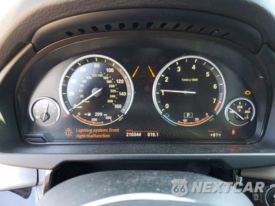 Zdjęcie 9 z 13 samochodu: 2015 BMW X5 XDRIVE35I VIN:5UXKR0C58F0K54276 - miniatura