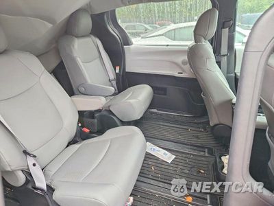 Zdjęcie 11 z 13 samochodu: 2025 TOYOTA SIENNA XLE 7-PASSENGER VIN:5TDJSKFC7SS156483 - miniatura