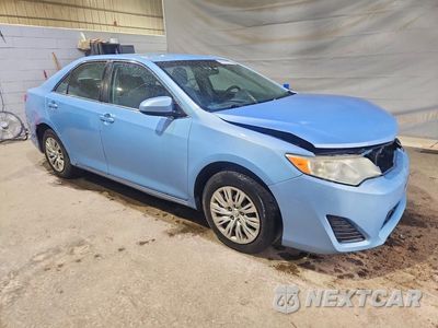 Czwarte zdjęcie samochodu z boku: 2012 TOYOTA CAMRY LE VIN:4T1BF1FK5CU585477 - miniatura