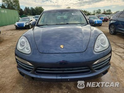 Piąte zdjęcie samochodu w środku: 2012 PORSCHE CAYENNE S HYBRID VIN:WP1AE2A26CLA92458 - miniatura