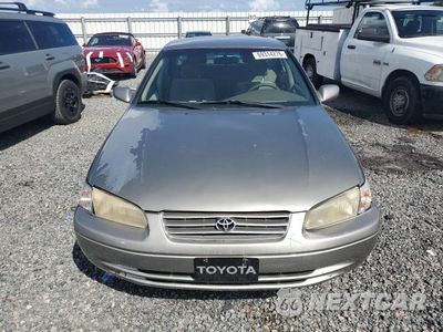 Piąte zdjęcie samochodu w środku: 1997 TOYOTA CAMRY LE VIN:4T1BG22K1VU179076 - miniatura
