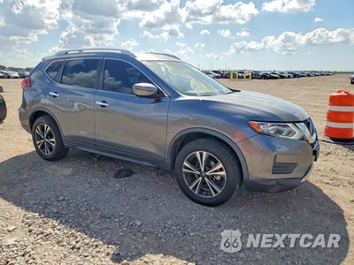 Czwarte zdjęcie samochodu z boku: 2020 NISSAN ROGUE SV VIN:JN8AT2MV2LW132485 - miniatura