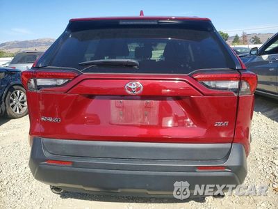 Zdjęcie 6 z 13 samochodu: 2021 TOYOTA RAV4 XLE VIN:2T3W1RFV4MW114602 - miniatura