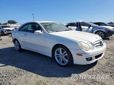 Czwarte zdjęcie samochodu z boku: 2006 MERCEDES-BENZ CLK 350 VIN:WDBTJ56J36F166136 - miniatura