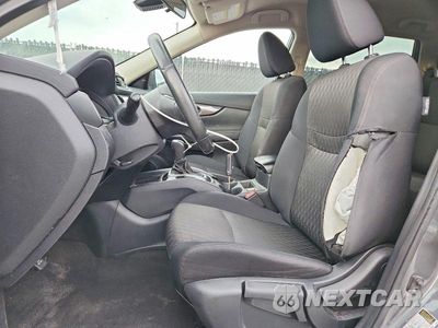 Zdjęcie 7 z 13 samochodu: 2019 NISSAN ROGUE S VIN:5N1AT2MT9KC773932 - miniatura