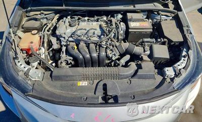 Zdjęcie 11 z 13 samochodu: 2020 TOYOTA COROLLA LE VIN:JTDEPRAE0LJ073903 - miniatura