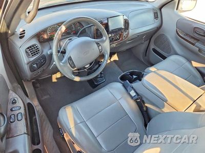 Zdjęcie 8 z 12 samochodu: 2001 FORD F150 VIN:1FTRX18L91NB75441 - miniatura