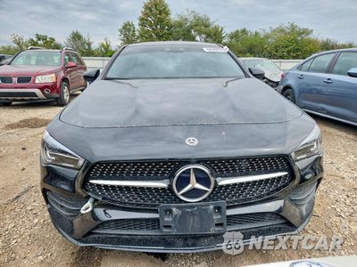 Piąte zdjęcie samochodu w środku: 2020 MERCEDES-BENZ CLA 250 4MATIC VIN:WDD5J4HB9LN070075 - miniatura