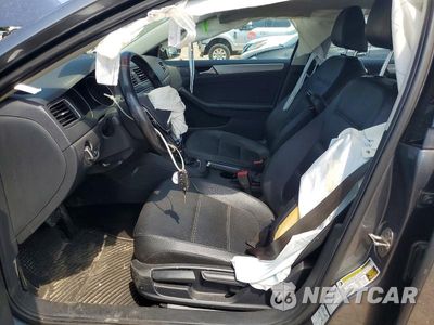 Zdjęcie 7 z 12 samochodu: 2017 VOLKSWAGEN JETTA SE VIN:3VWDB7AJ3HM272463 - miniatura