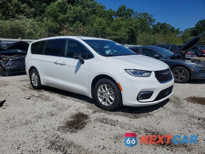 Czwarte zdjęcie samochodu z boku: 2026 CHRYSLER PACIFICA SELECT VIN:2C4RC1BG6TR162899 - miniatura