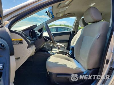 Zdjęcie 7 z 13 samochodu: 2010 KIA FORTE EX VIN:KNAFU4A25A5298374 - miniatura