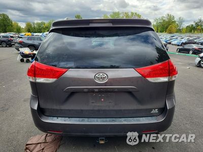 Zdjęcie 6 z 12 samochodu: 2014 TOYOTA SIENNA LE VIN:5TDJK3DC7ES082091 - miniatura