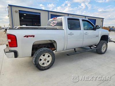 Trzecie zdjęcie samochodu z tyłu: 2012 CHEVROLET SILVERADO K1500 LT VIN:3GCPKSE29CG222759 - miniatura