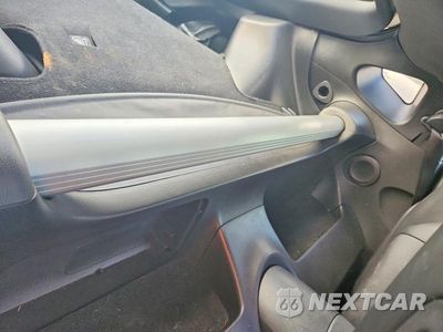 Zdjęcie 10 z 13 samochodu: 2020 NISSAN 370Z BASE VIN:JN1AZ4EH5LM820655 - miniatura