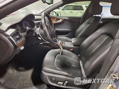 Zdjęcie 7 z 12 samochodu: 2016 AUDI A7 PREMIUM PLUS VIN:WAUWGAFC9GN173815 - miniatura