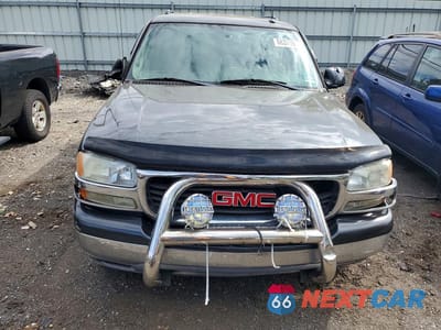 Piąte zdjęcie samochodu w środku: 2005 GMC YUKON VIN:1GKEK13T95J249186 - miniatura