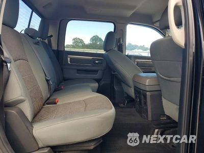 Zdjęcie 10 z 12 samochodu: 2015 RAM 1500 SLT VIN:1C6RR7LM7FS637847 - miniatura