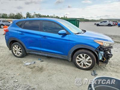 Czwarte zdjęcie samochodu z boku: 2020 HYUNDAI TUCSON SE VIN:KM8J23A45LU221085 - miniatura
