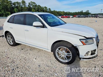 Czwarte zdjęcie samochodu z boku: 2017 AUDI Q5 PREMIUM VIN:WA1C2AFPXHA093627 - miniatura