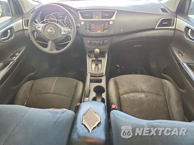 Zdjęcie 8 z 12 samochodu: 2018 NISSAN SENTRA S VIN:3N1AB7AP1JY250523 - miniatura