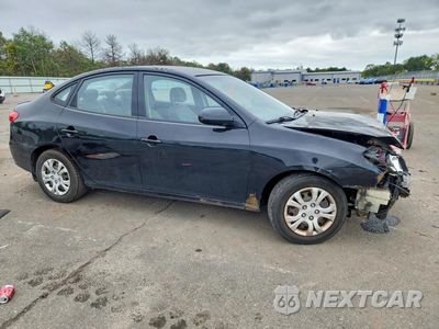 Czwarte zdjęcie samochodu z boku: 2010 HYUNDAI ELANTRA GLS VIN:KMHDU4AD7AU987829 - miniatura