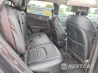 Zdjęcie 10 z 12 samochodu: 2023 KIA SPORTAGE SX PRESTIGE VIN:KNDPXCAG4P7051512 - miniatura