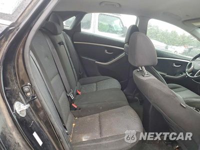 Zdjęcie 10 z 12 samochodu: 2016 HYUNDAI ELANTRA GT BASE VIN:KMHD35LH3GU270992 - miniatura