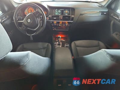 Zdjęcie 8 z 13 samochodu: 2017 BMW X3 XDRIVE28I VIN:5UXWX9C50H0T05610 - miniatura