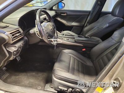 Zdjęcie 7 z 13 samochodu: 2017 LEXUS IS 200T VIN:JTHBA1D21H5042827 - miniatura