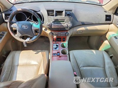 Zdjęcie 8 z 13 samochodu: 2009 TOYOTA HIGHLANDER LIMITED VIN:JTEDS42A592086184 - miniatura
