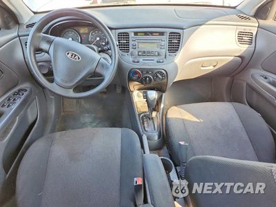Zdjęcie 8 z 13 samochodu: 2008 KIA RIO5 LX VIN:KNADE163486393842 - miniatura
