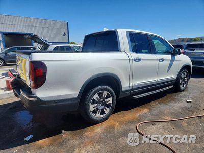 Trzecie zdjęcie samochodu z tyłu: 2017 HONDA RIDGELINE RTL VIN:5FPYK3F77HB019135 - miniatura