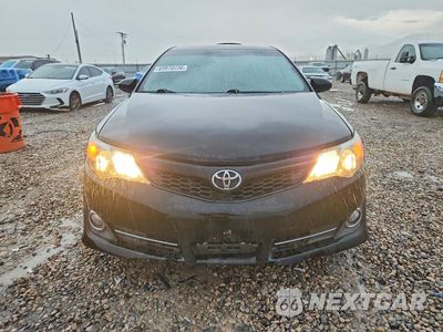 Piąte zdjęcie samochodu w środku: 2014 TOYOTA CAMRY SE VIN:4T1BF1FK3EU409966 - miniatura