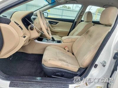Zdjęcie 7 z 13 samochodu: 2015 NISSAN ALTIMA 2.5 S VIN:1N4AL3AP0FC230319 - miniatura