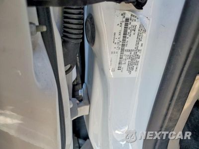 Zdjęcie 13 z 13 samochodu: 2018 FORD FOCUS SE VIN:1FADP3F25JL241937 - miniatura