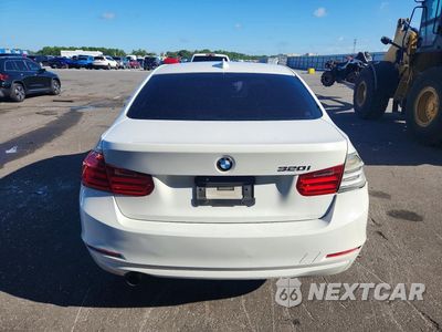 Zdjęcie 6 z 12 samochodu: 2014 BMW 320 I VIN:WBA3B1C51EK133637 - miniatura